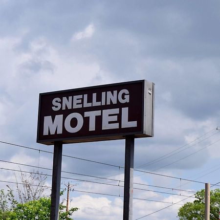 Snelling Motor Inn ミネアポリス エクステリア 写真